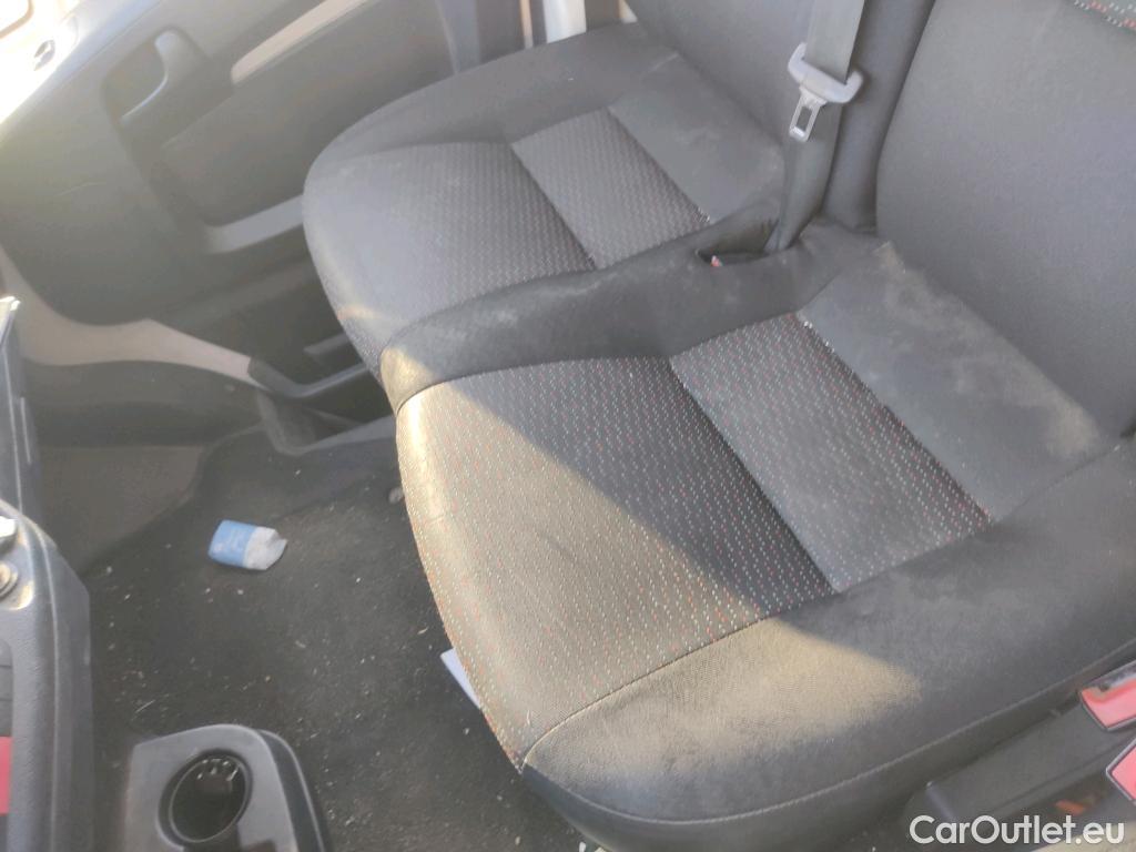  Peugeot  Boxer PEUGEOT  / 2014 / 4P / furgón 333 L2 H1 BHDI 103kW (140CV) S&S 6 V. M (AC) #67