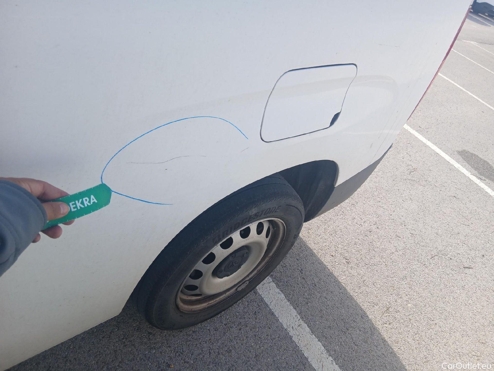  Toyota  Proace TOYOTA  City/2020/4P/furgón derivado de turismo 1.5D 96kW (130CV) GX Larga #23