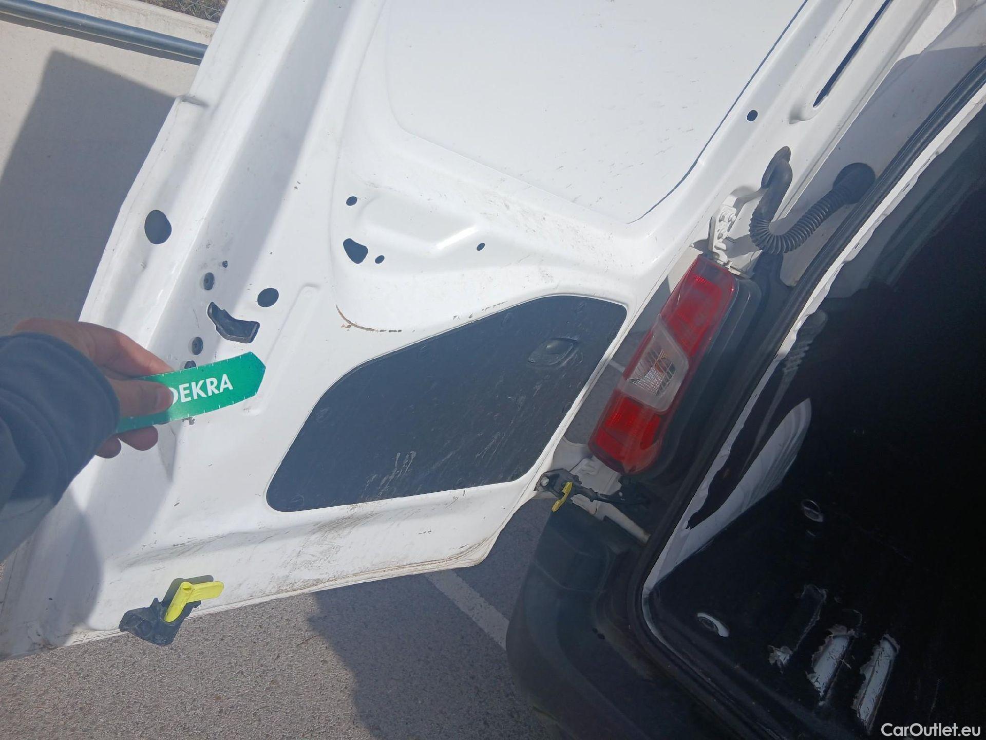  Toyota  Proace TOYOTA  City/2020/4P/furgón derivado de turismo 1.5D 96kW (130CV) GX Larga #5