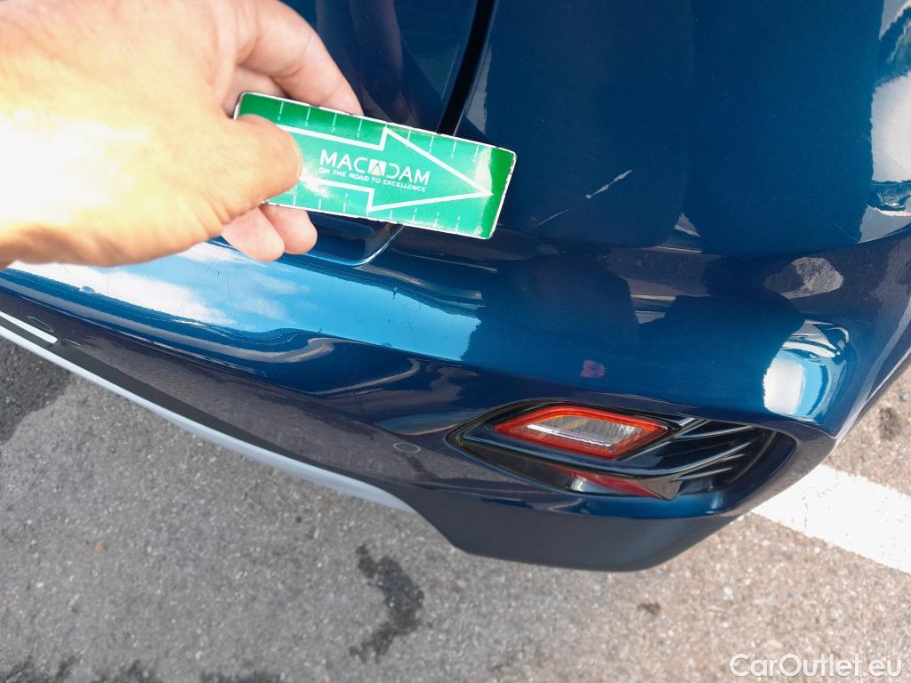  KIA  Niro KIA  / 2019 / 5P / crossover 1.6 GDi PHEV 104kW (141CV) Drive #15