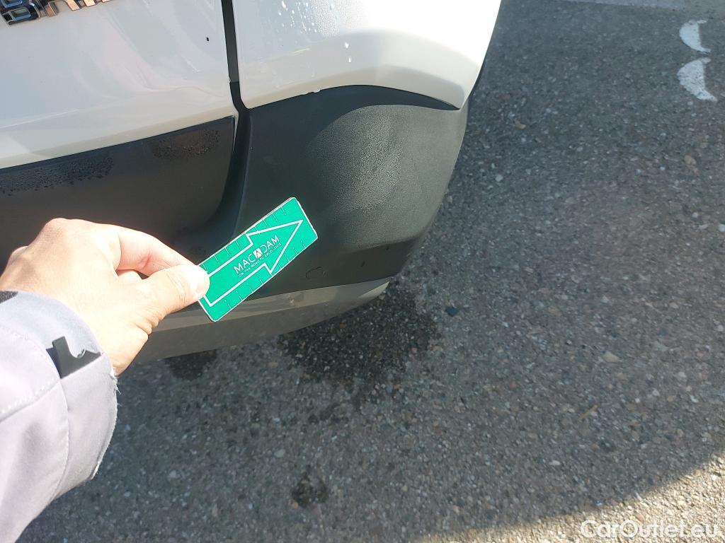  Toyota  RAV4 TOYOTA  / 2018 / 5P / todoterreno 2.5l 220H Advance #10