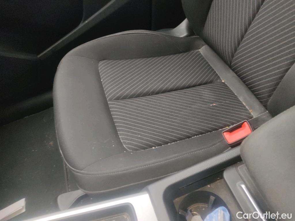  Audi  Q5 AUDI  / 2020 / 5P / todoterreno Advanced 35 TDI 120kW S tronic (AC2) #8