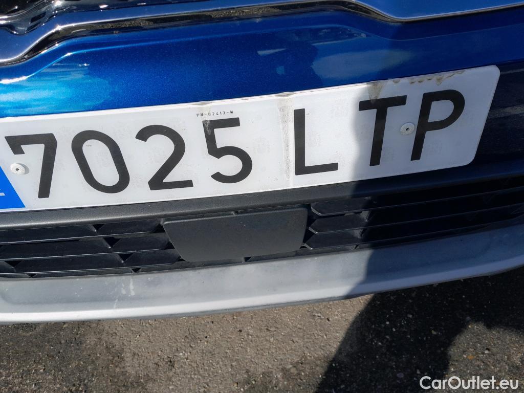  KIA  Niro KIA  / 2019 / 5P / crossover 1.6 GDi PHEV 104kW (141CV) Drive #21