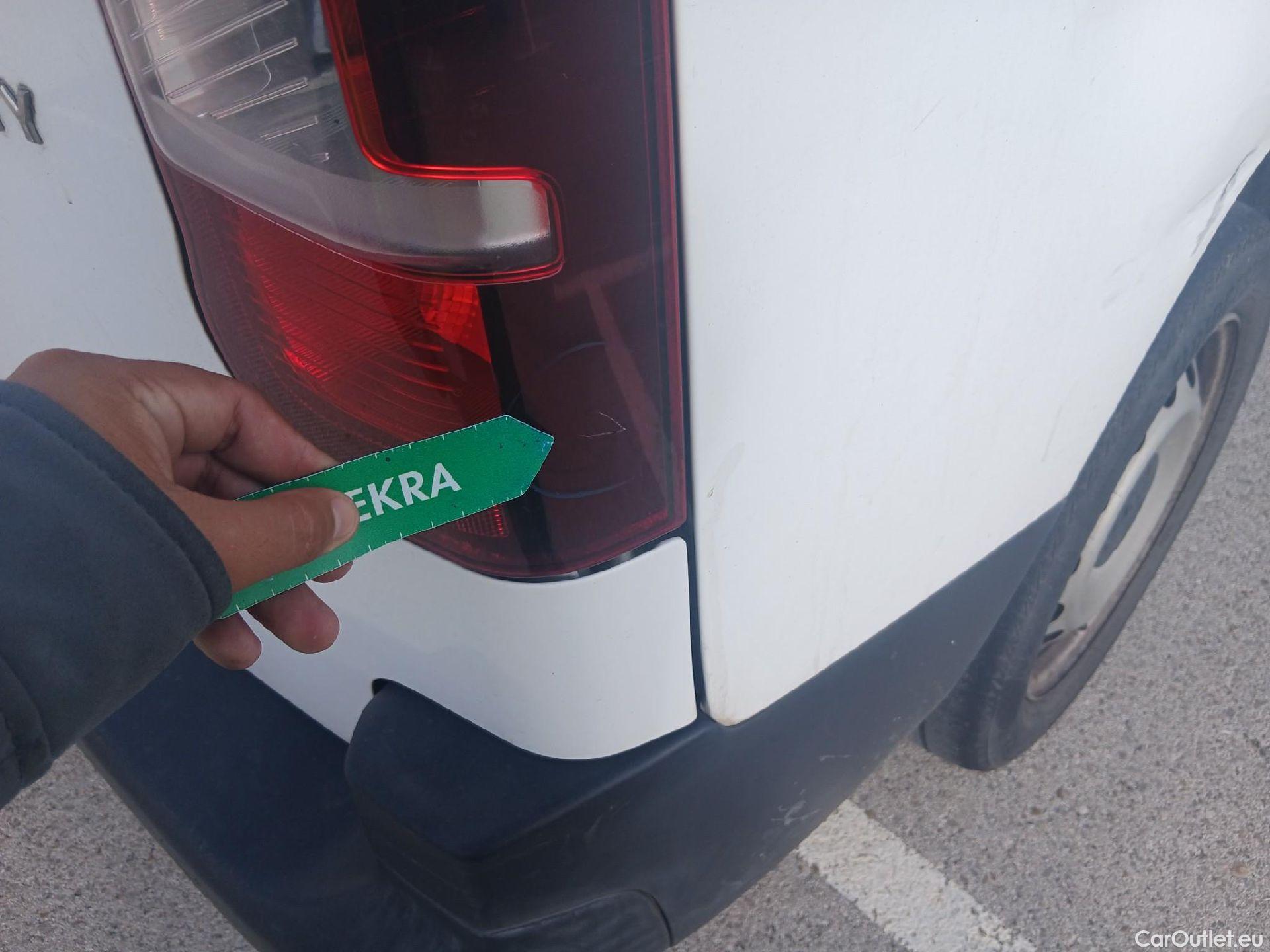  Toyota  Proace TOYOTA  City/2020/4P/furgón derivado de turismo 1.5D 96kW (130CV) GX Larga #31