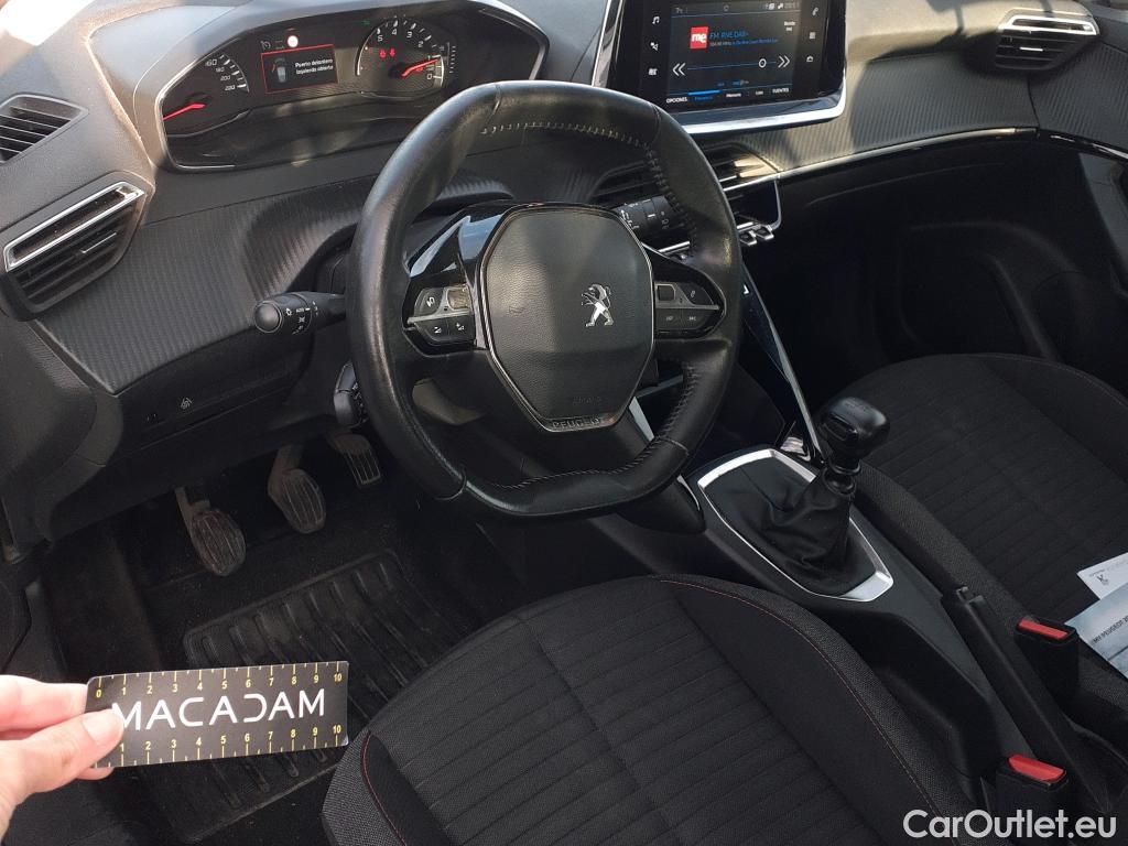  Peugeot  2008 PEUGEOT  / 2019 / 5P / todoterreno Active Pack BlueHDI 81kW (110CV) #38