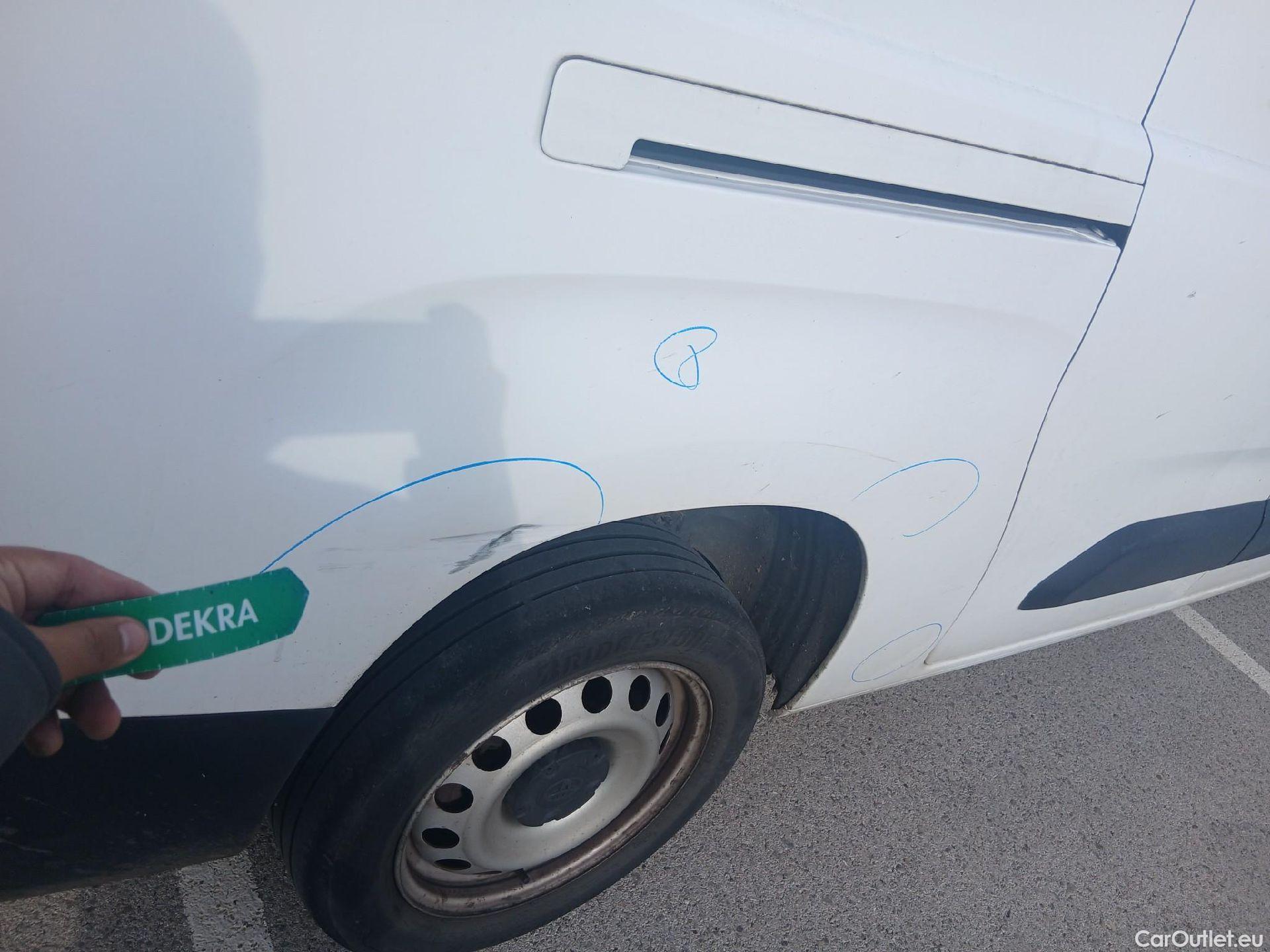  Toyota  Proace TOYOTA  City/2020/4P/furgón derivado de turismo 1.5D 96kW (130CV) GX Larga #33