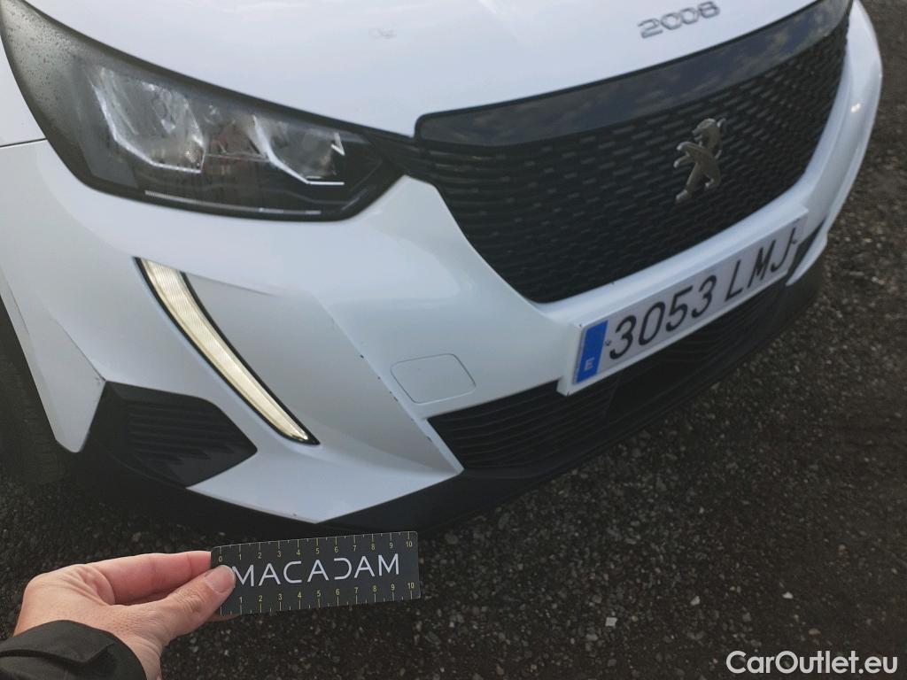  Peugeot  2008 PEUGEOT  / 2019 / 5P / todoterreno Active Pack BlueHDI 81kW (110CV) #19