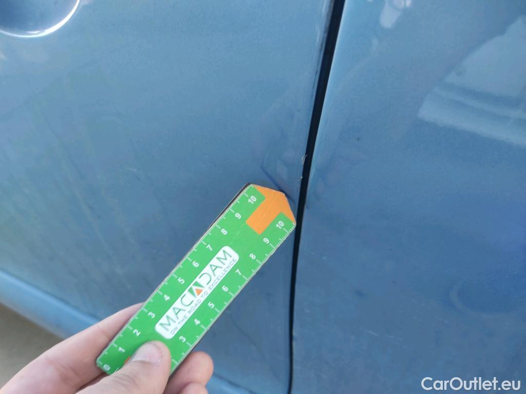  Renault  Megane RENAULT MÉGANE 5p 3G familiar Sp. Tou. Bose Energy dCi 130 S&S Euro 6 #15