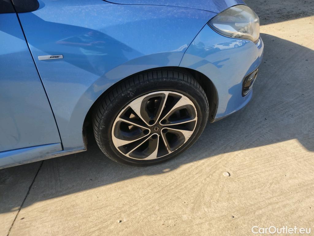  Renault  Megane RENAULT MÉGANE 5p 3G familiar Sp. Tou. Bose Energy dCi 130 S&S Euro 6 #9