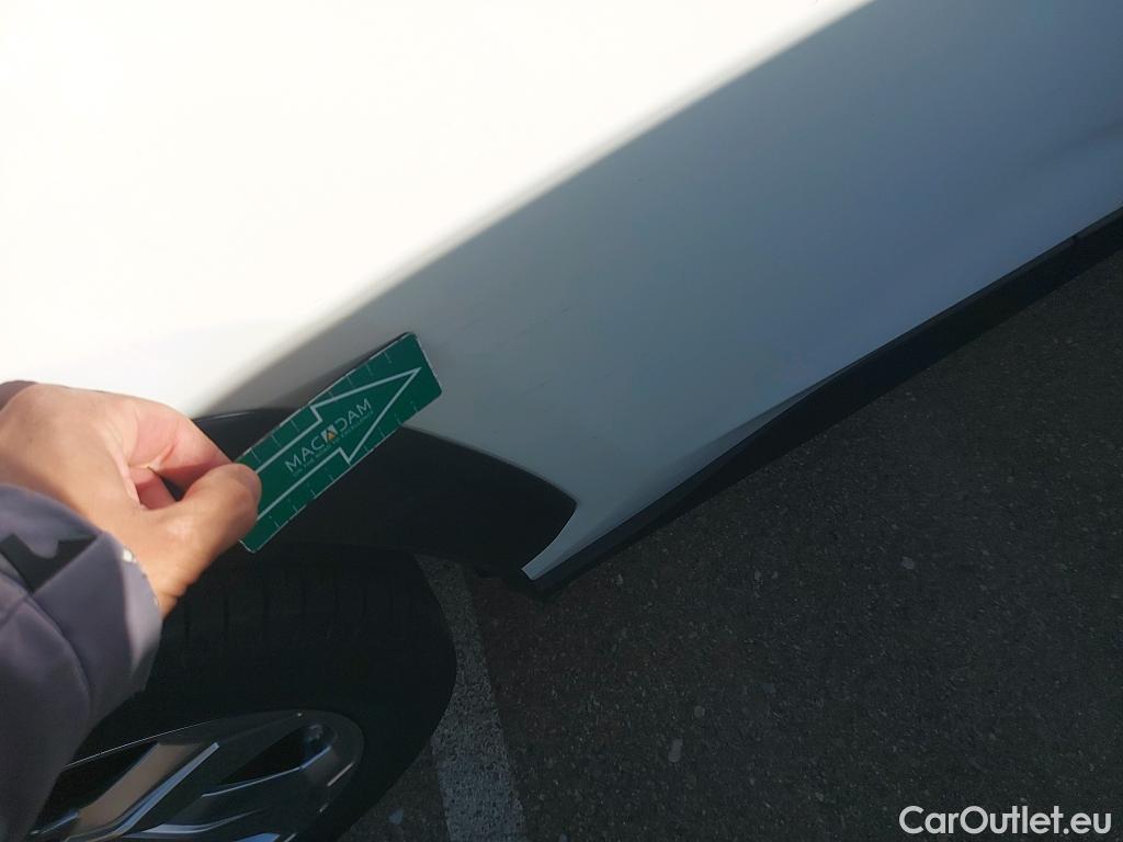  Toyota  RAV4 TOYOTA  / 2018 / 5P / todoterreno 2.5l 220H Advance #6