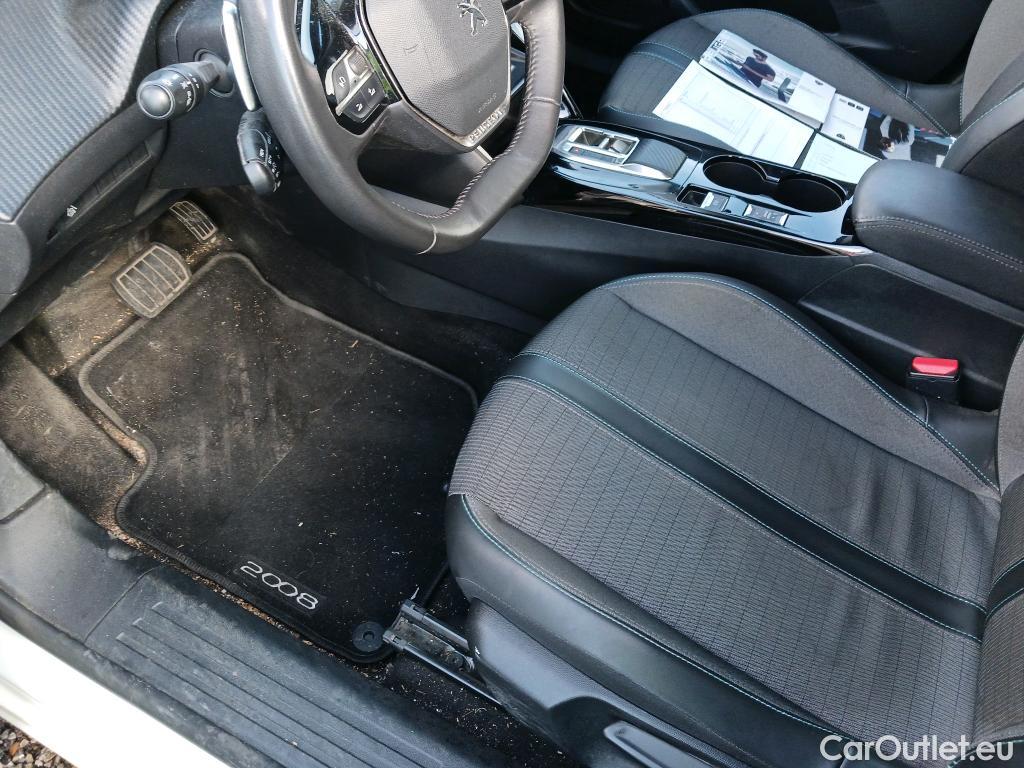  Peugeot  2008 PEUGEOT  / 2019 / 5P / todoterreno Allure BlueHDI 130 S&S EAT8 #8