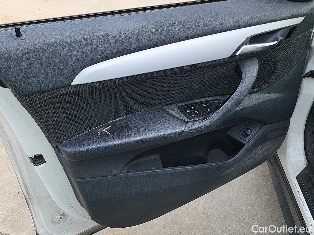  Bmw  X1 BMW  / 2015 / 5P / todoterreno sDrive18d #3