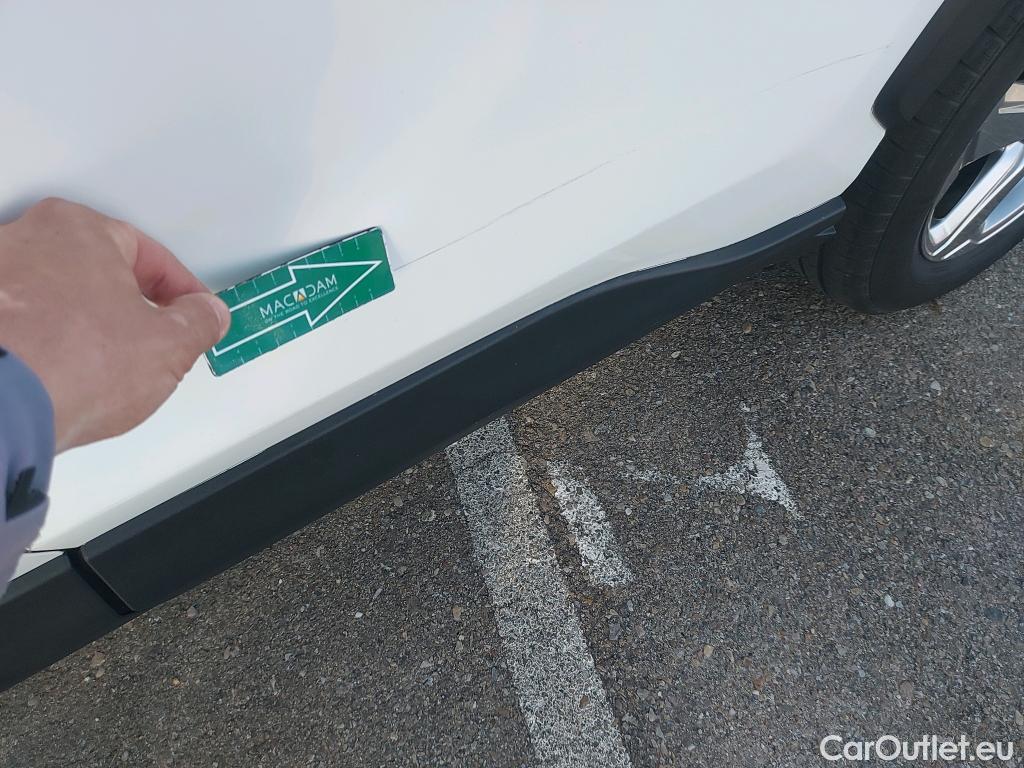  Toyota  RAV4 TOYOTA  / 2018 / 5P / todoterreno 2.5l 220H Advance #4