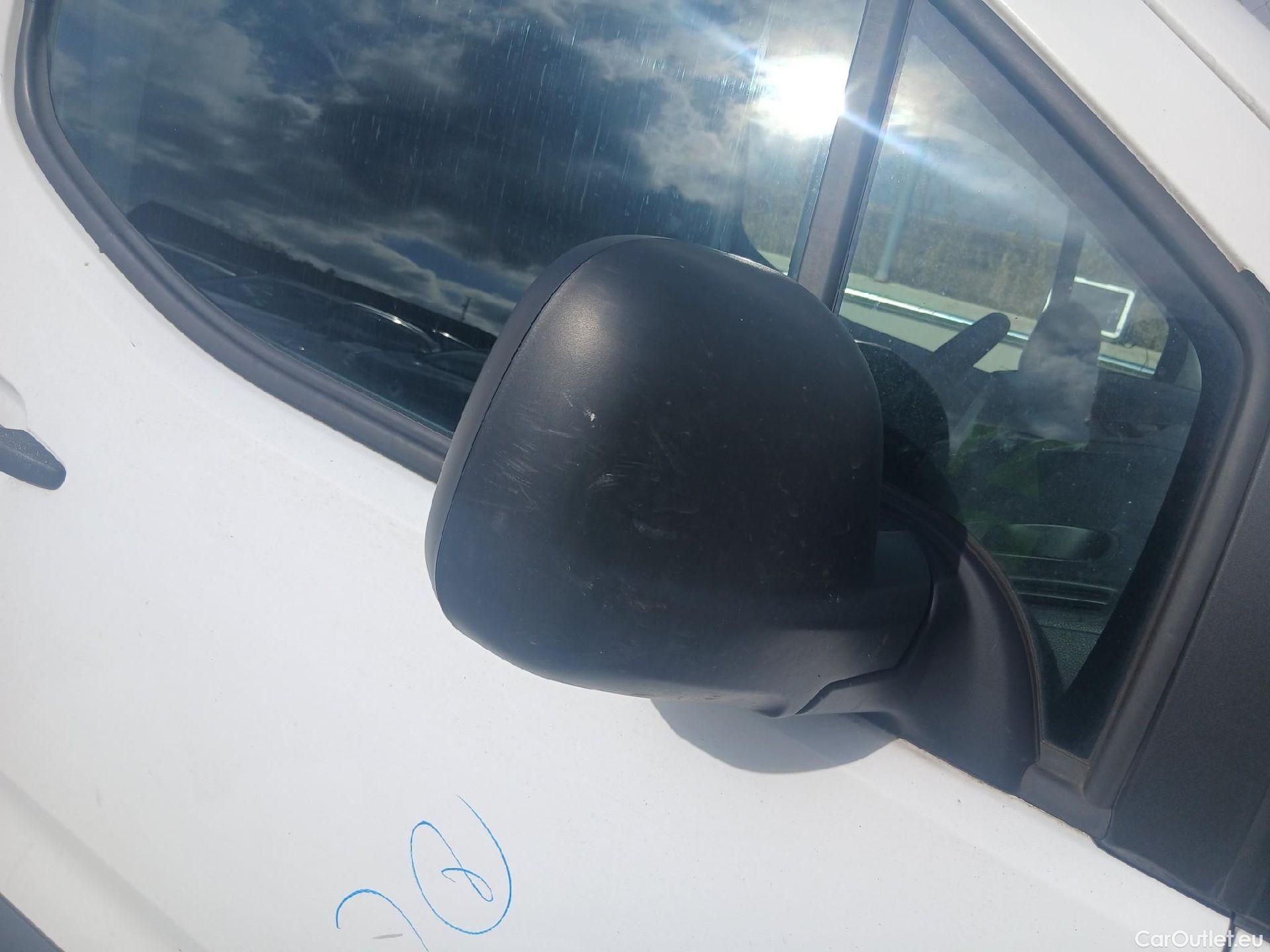  Toyota  Proace TOYOTA  City/2020/4P/furgón derivado de turismo 1.5D 96kW (130CV) GX Larga #45