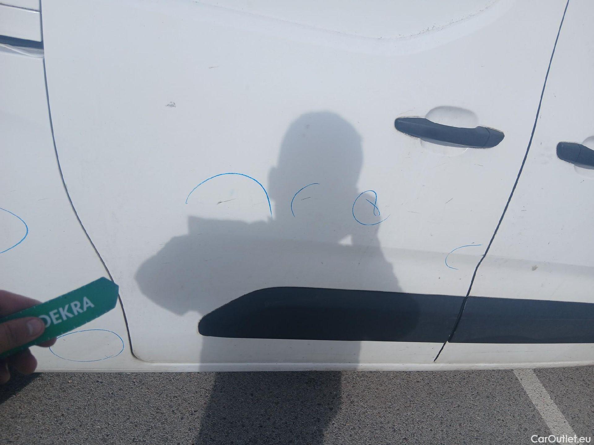  Toyota  Proace TOYOTA  City/2020/4P/furgón derivado de turismo 1.5D 96kW (130CV) GX Larga #34