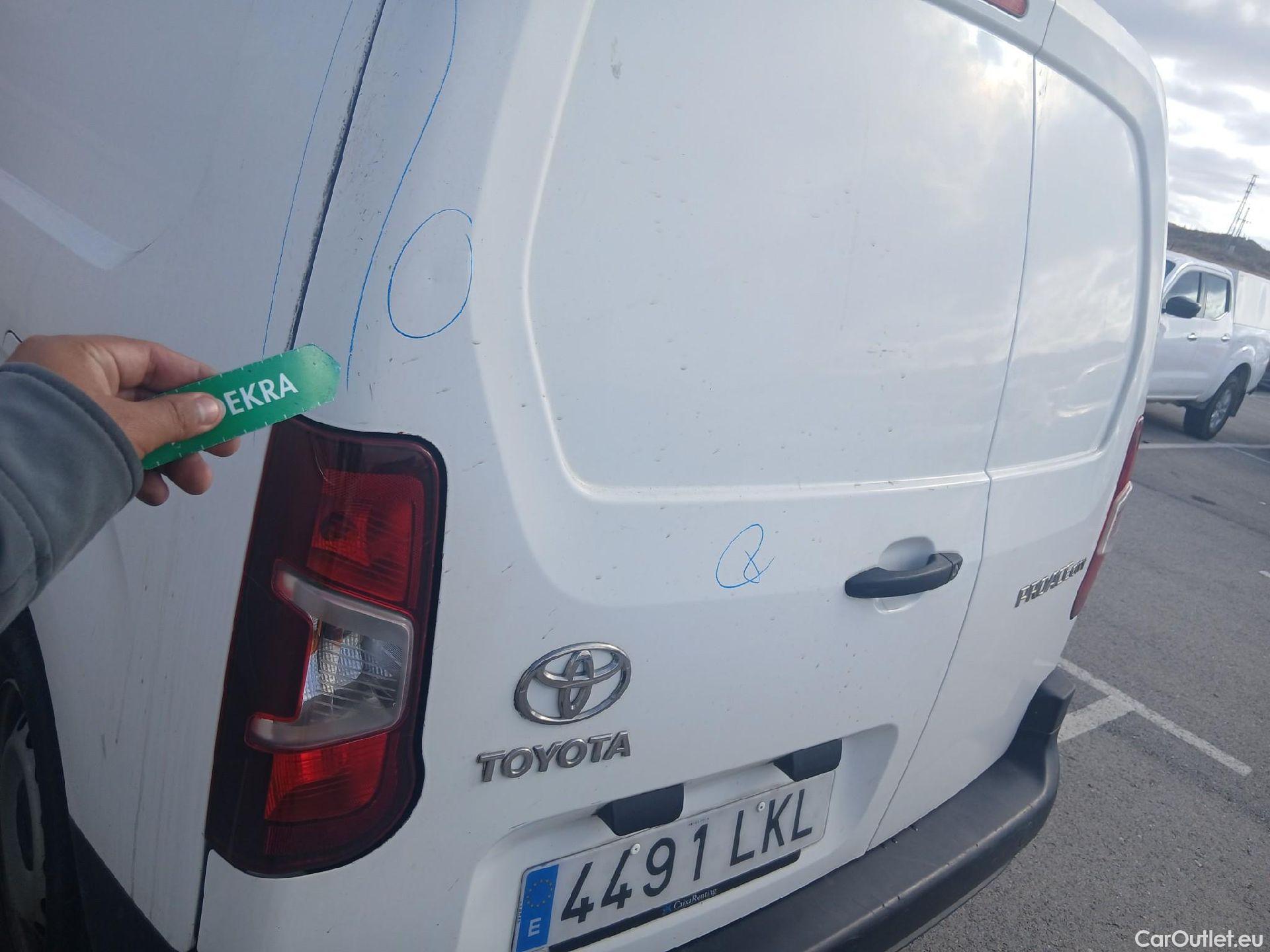  Toyota  Proace TOYOTA  City/2020/4P/furgón derivado de turismo 1.5D 96kW (130CV) GX Larga #26