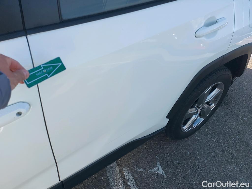  Toyota  RAV4 TOYOTA  / 2018 / 5P / todoterreno 2.5l 220H Advance #3