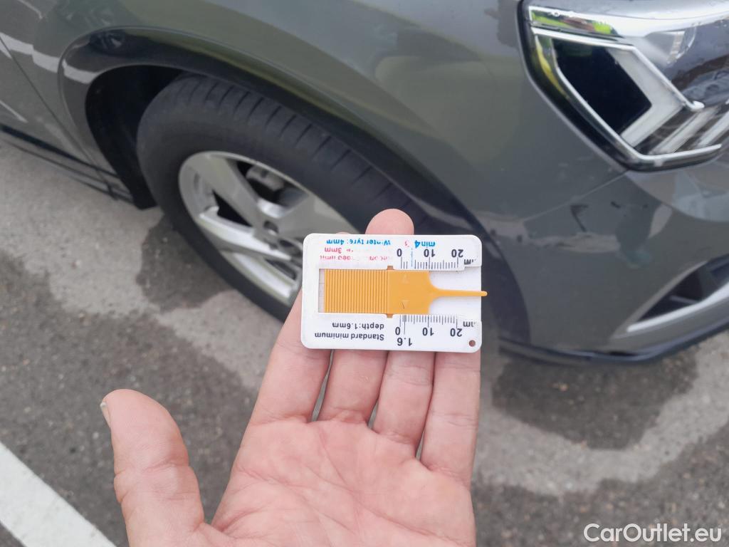  Audi  Q3 AUDI  / 2018 / 5P / todoterreno Advanced 35 TFSI 110kW (150CV) #6