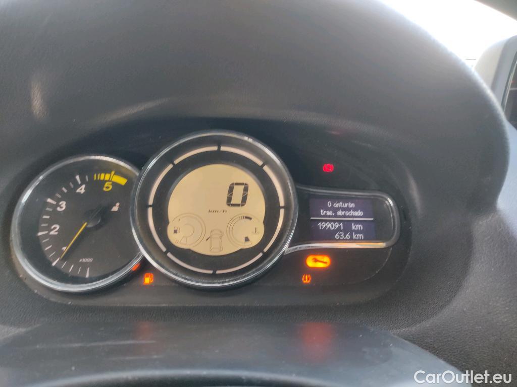  Renault  Megane RENAULT MÉGANE 5p 3G familiar Sp. Tou. Bose Energy dCi 130 S&S Euro 6 #33