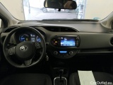  Toyota  Yaris TOYOTA  / 2017 / 5P / berlina con portón 1.5 100H Active #3