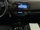  Toyota  Yaris TOYOTA  / 2017 / 5P / berlina con portón 1.5 100H Active #13