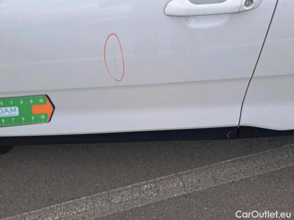  KIA  STONIC KIA  / 2017 / 5P / todoterreno 1.0 T-GDi 74kW (100CV) MHEV iMT Concept #50