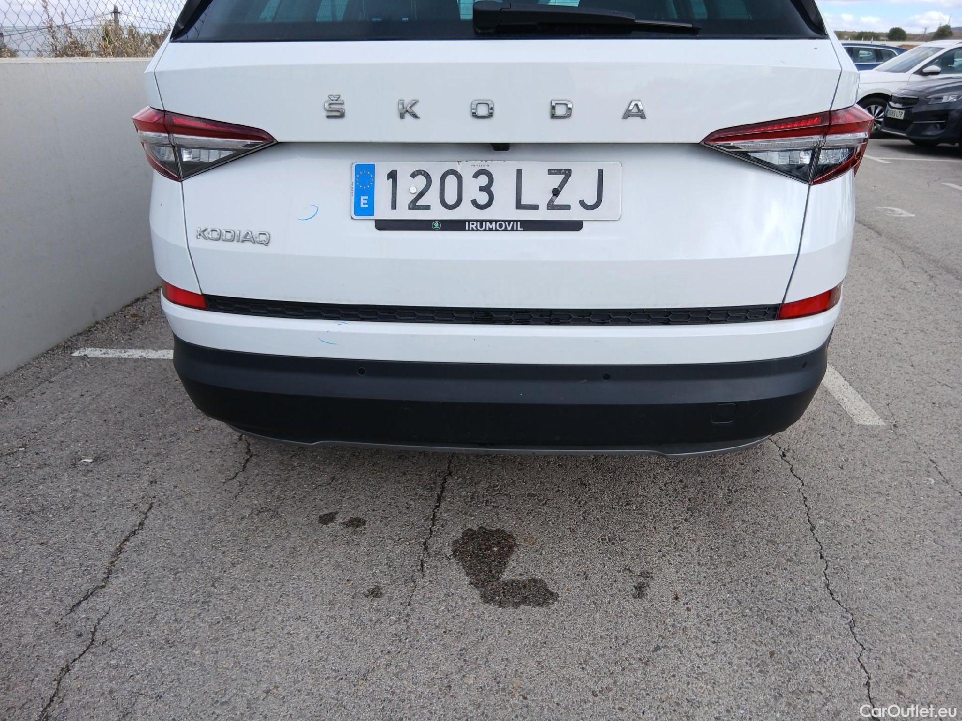  Skoda  Kodiaq SKODA  / 2021 / 5P / todoterreno 1.5 TSI 110KW (150cv) 4x2 Ambition #15