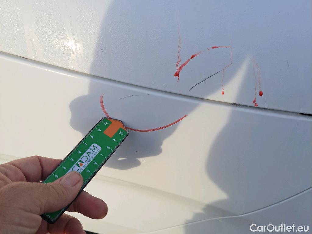  Opel  Combo OPEL  Life / 2018 / 5P / monovolumen 1.5 TD 75kW (100CV) S/S Expression XL #32