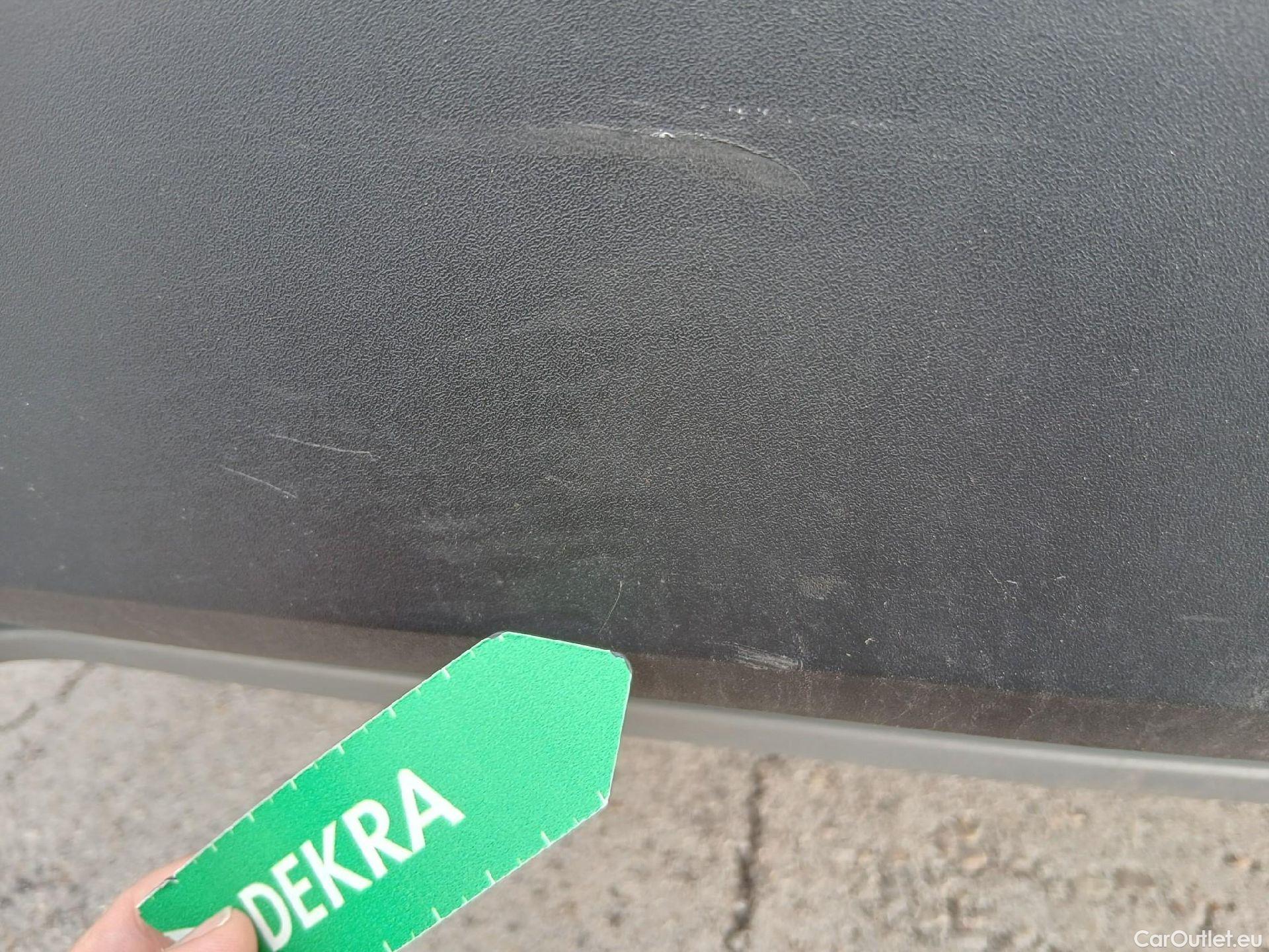  Skoda  Kodiaq SKODA  / 2021 / 5P / todoterreno 1.5 TSI 110KW (150cv) 4x2 Ambition #17