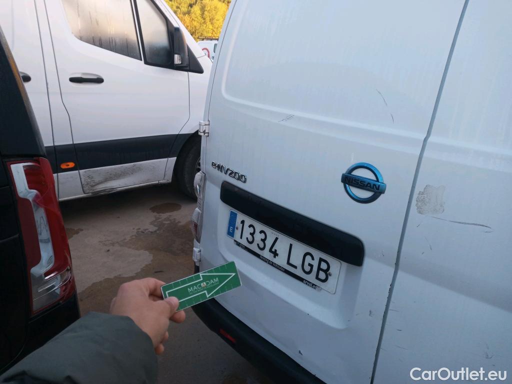  Nissan  NV200 NISSAN e- / 2009 / 4P / furgón Furgón 4p 40 kWh PROFESIONAL #12