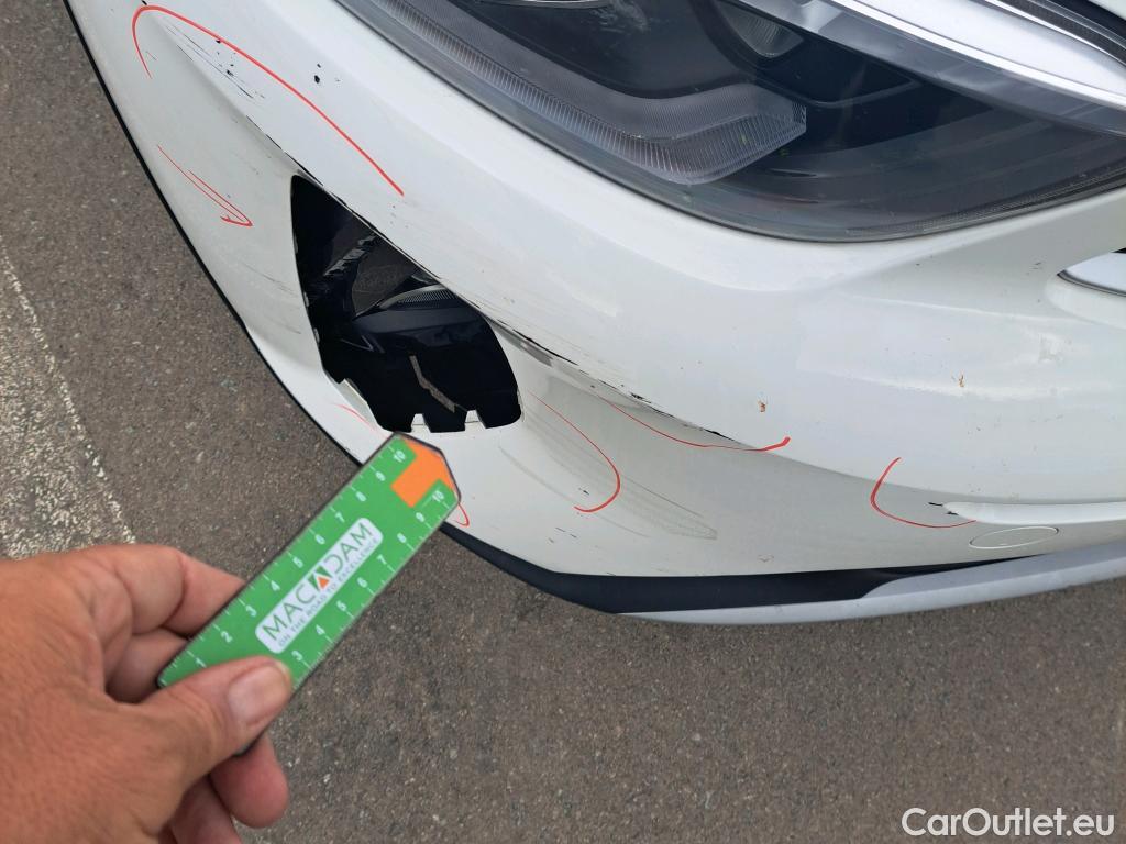  KIA  STONIC KIA  / 2017 / 5P / todoterreno 1.0 T-GDi 74kW (100CV) MHEV iMT Concept #24