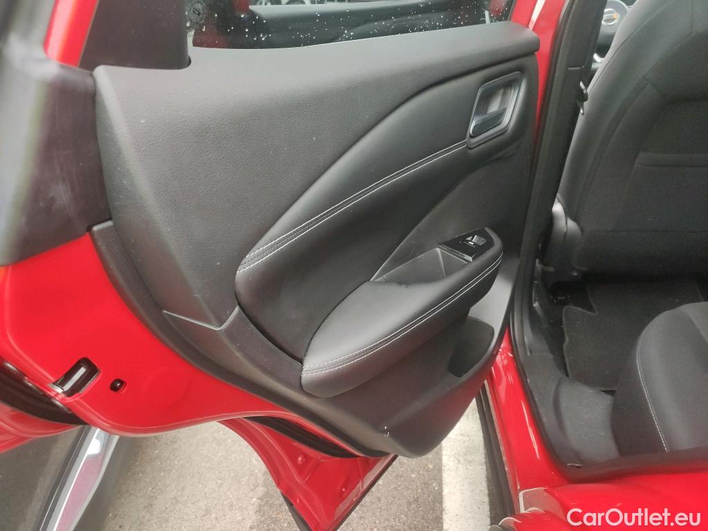  Nissan  Qashqai NISSAN  / 2021 / 5P / todoterreno DIG-T 103kW (140CV) mHEV 4x2 Acenta #24