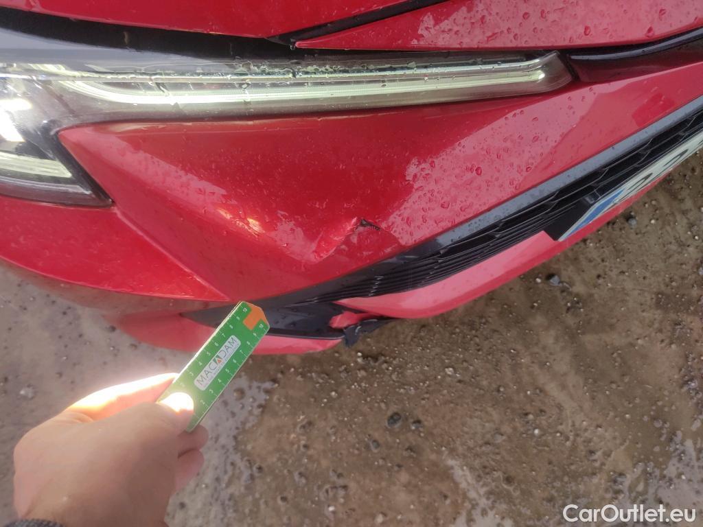  Toyota  Corolla TOYOTA  / 2019 / 5P / familiar 2.0 180H STYLE E-CVT TOURING SPORT #18