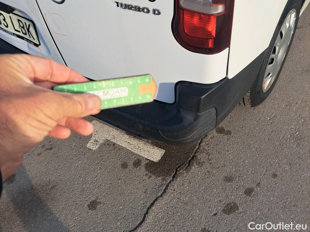  Opel  Combo OPEL  Life / 2018 / 5P / monovolumen 1.5 TD 75kW (100CV) S/S Expression XL #35