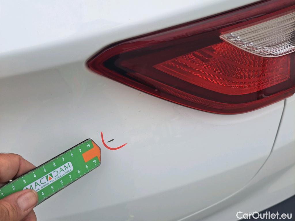  KIA  STONIC KIA  / 2017 / 5P / todoterreno 1.0 T-GDi 74kW (100CV) MHEV iMT Concept #6