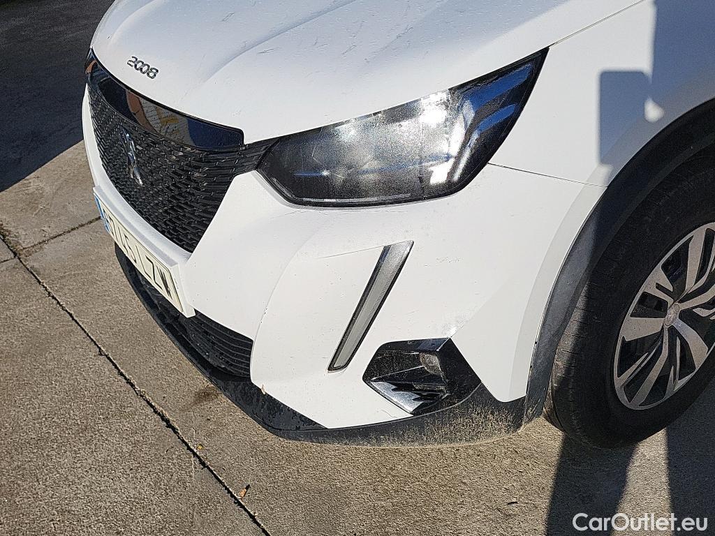  Peugeot  2008 PEUGEOT  / 2019 / 5P / todoterreno Active BlueHDI 81kW (110CV) #9