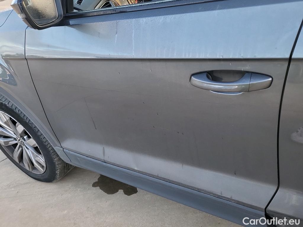  Volkswagen  T-ROC VOLKSWAGEN  / 2017 / 5P / todoterreno Advance 2.0 TDI 110kW (150CV) DSG (AC2) #5