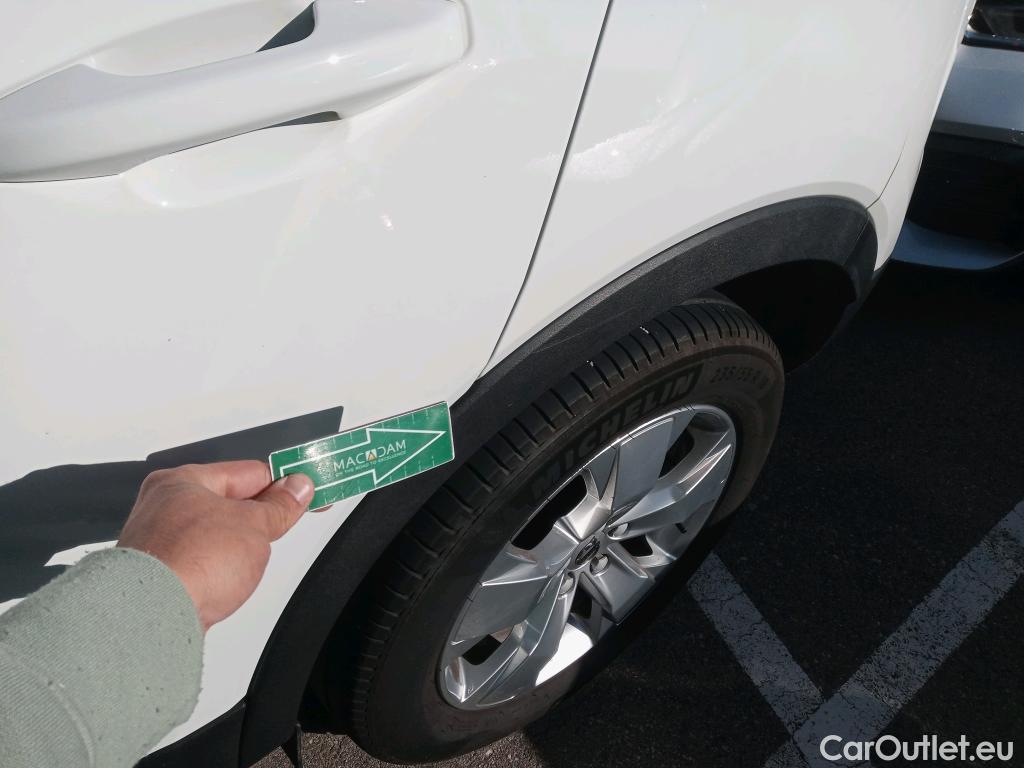  Volvo  XC 40 VOLVO XC40 / 2017 / 5P / todoterreno 2.0 D3 Business Plus Auto #8