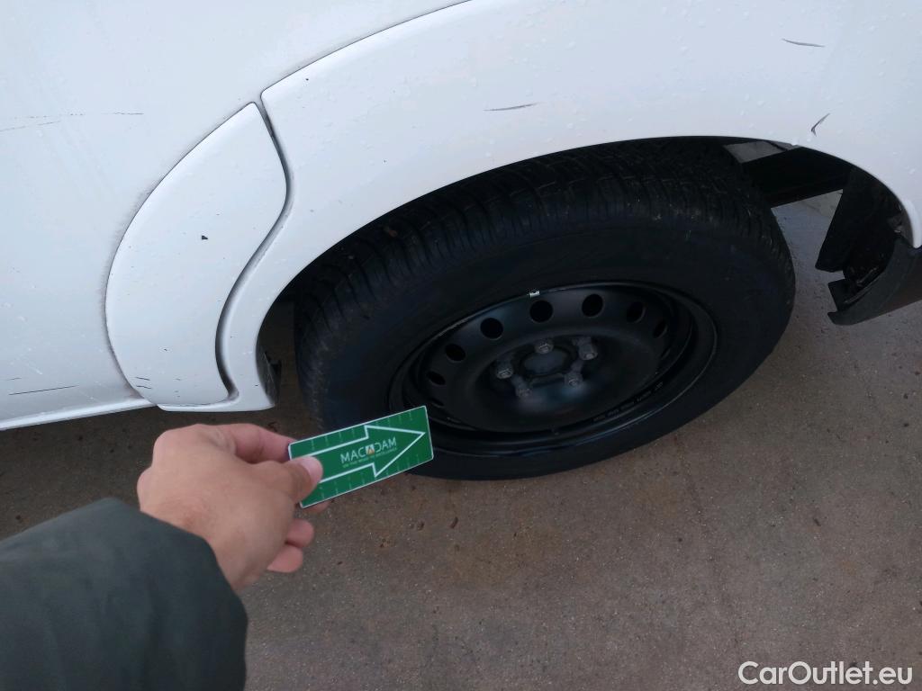  Nissan  NV200 NISSAN e- / 2009 / 4P / furgón Furgón 4p 40 kWh PROFESIONAL #59