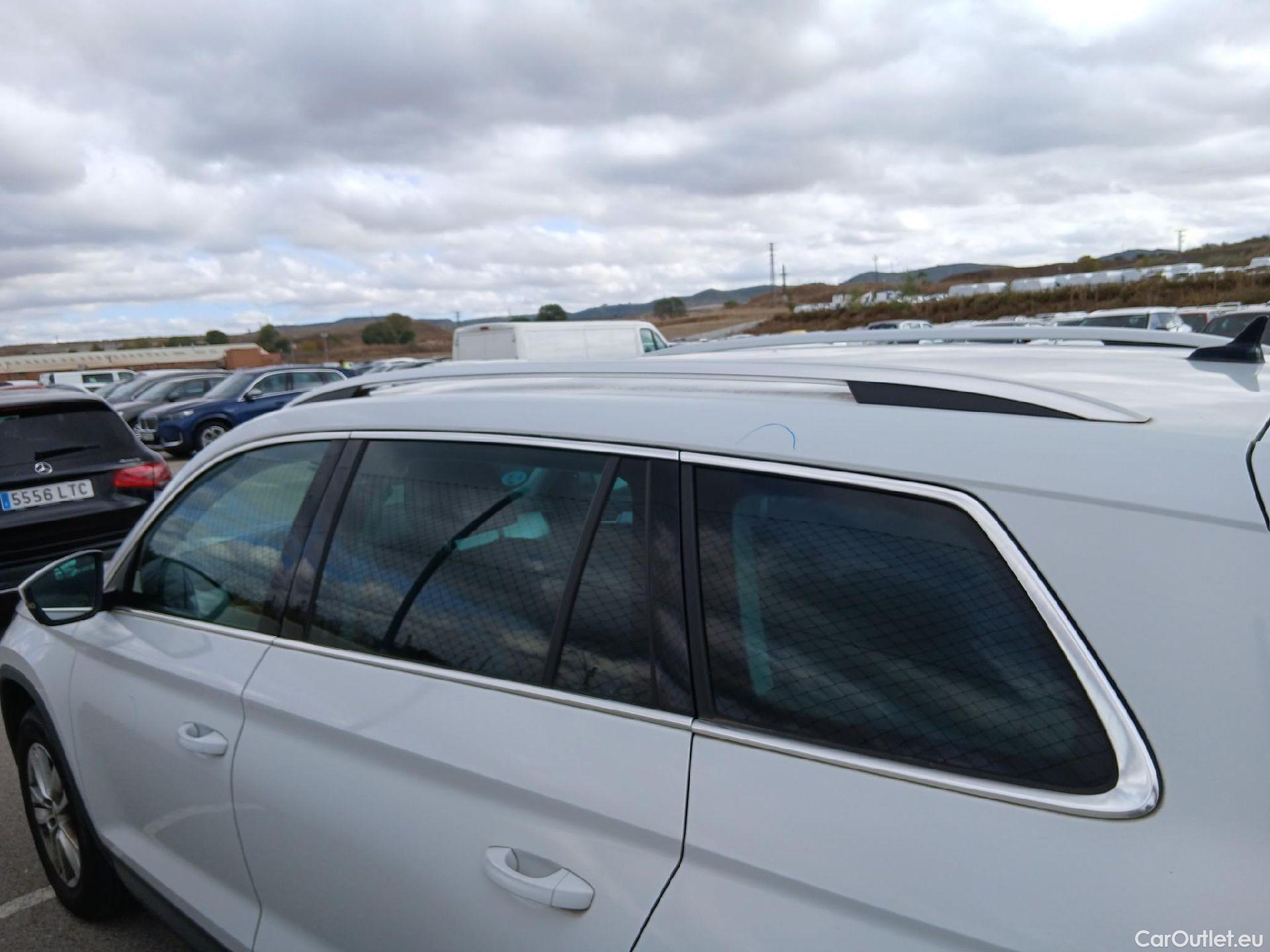  Skoda  Kodiaq SKODA  / 2021 / 5P / todoterreno 1.5 TSI 110KW (150cv) 4x2 Ambition #10