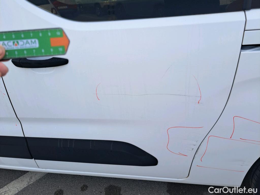  Opel  Combo OPEL  Life / 2018 / 5P / monovolumen 1.5 TD 75kW (100CV) S/S Expression XL #16