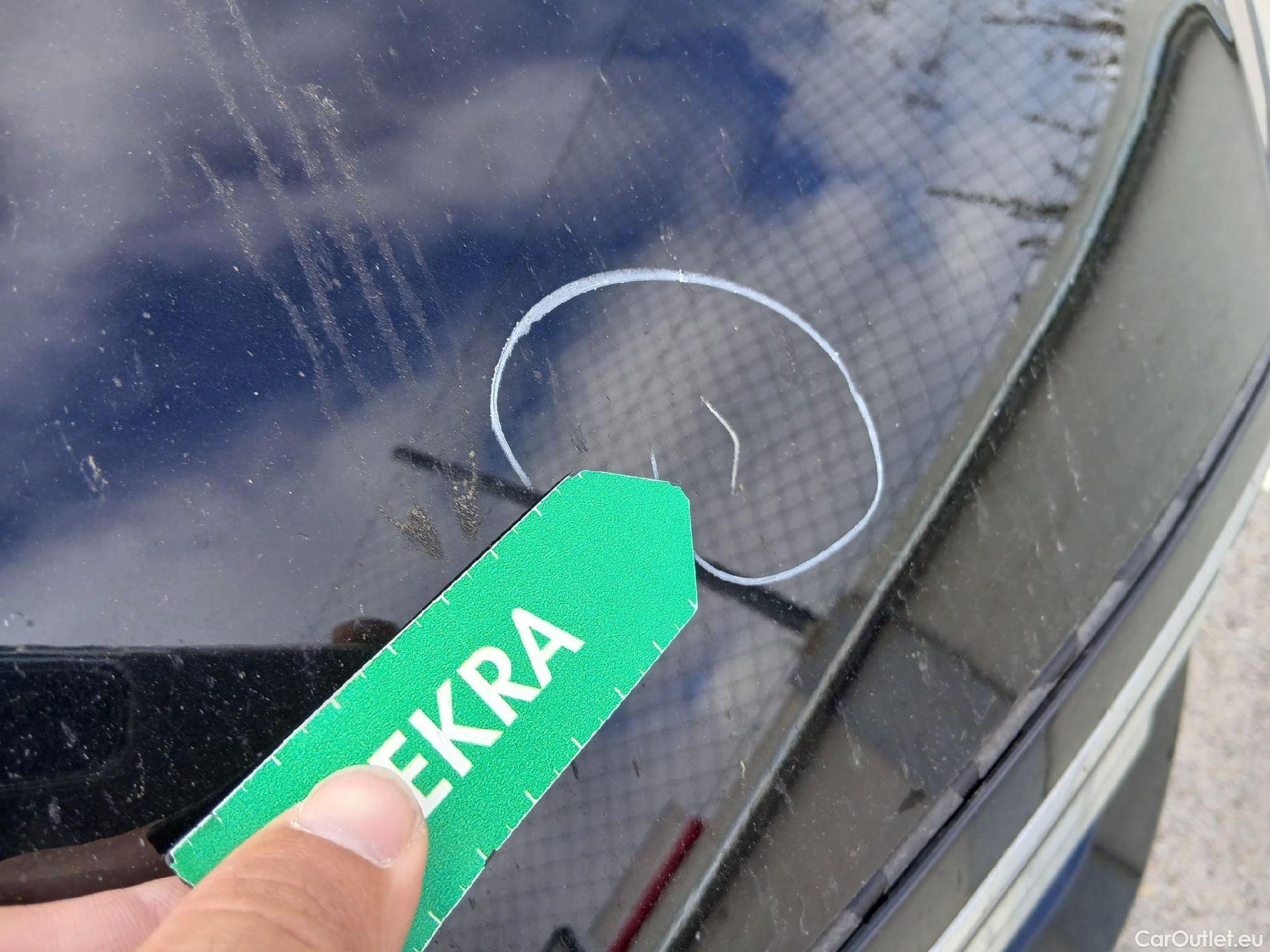  Volkswagen  Passat VOLKSWAGEN  / 2019 / 5P / familiar Variant Executive 2.0 TDI 110kW (150CV) #4