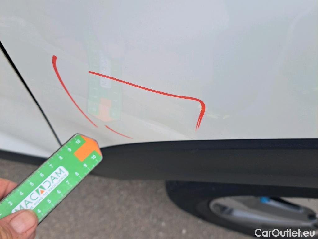  KIA  STONIC KIA  / 2017 / 5P / todoterreno 1.0 T-GDi 74kW (100CV) MHEV iMT Concept #8