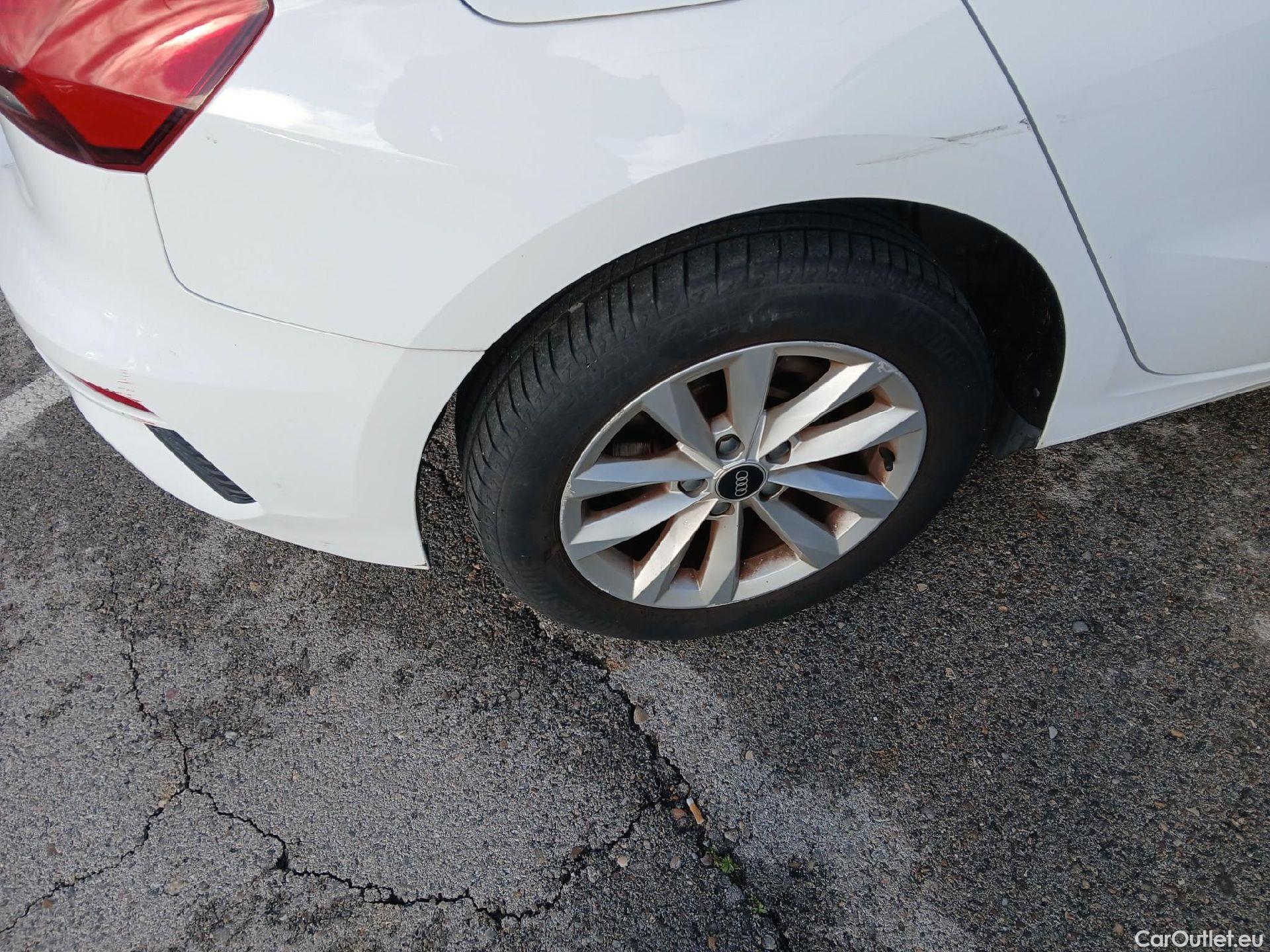  Audi  A3 AUDI  / 2020 / 5P / berlina con portón Sportback 30 TFSI 81kW (110CV) S tronic #5