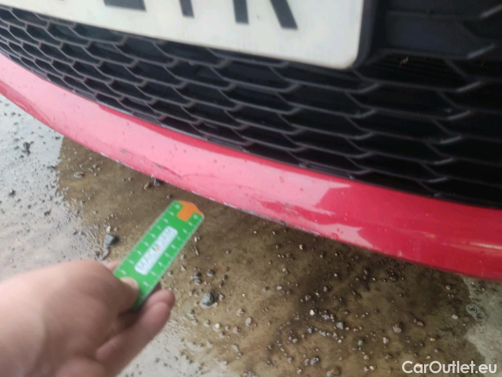  Toyota  Corolla TOYOTA  / 2019 / 5P / familiar 2.0 180H STYLE E-CVT TOURING SPORT #16