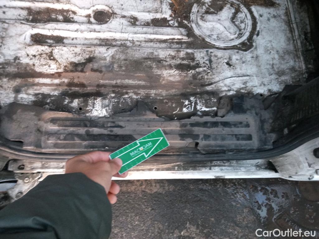  Nissan  NV200 NISSAN e- / 2009 / 4P / furgón Furgón 4p 40 kWh PROFESIONAL #37