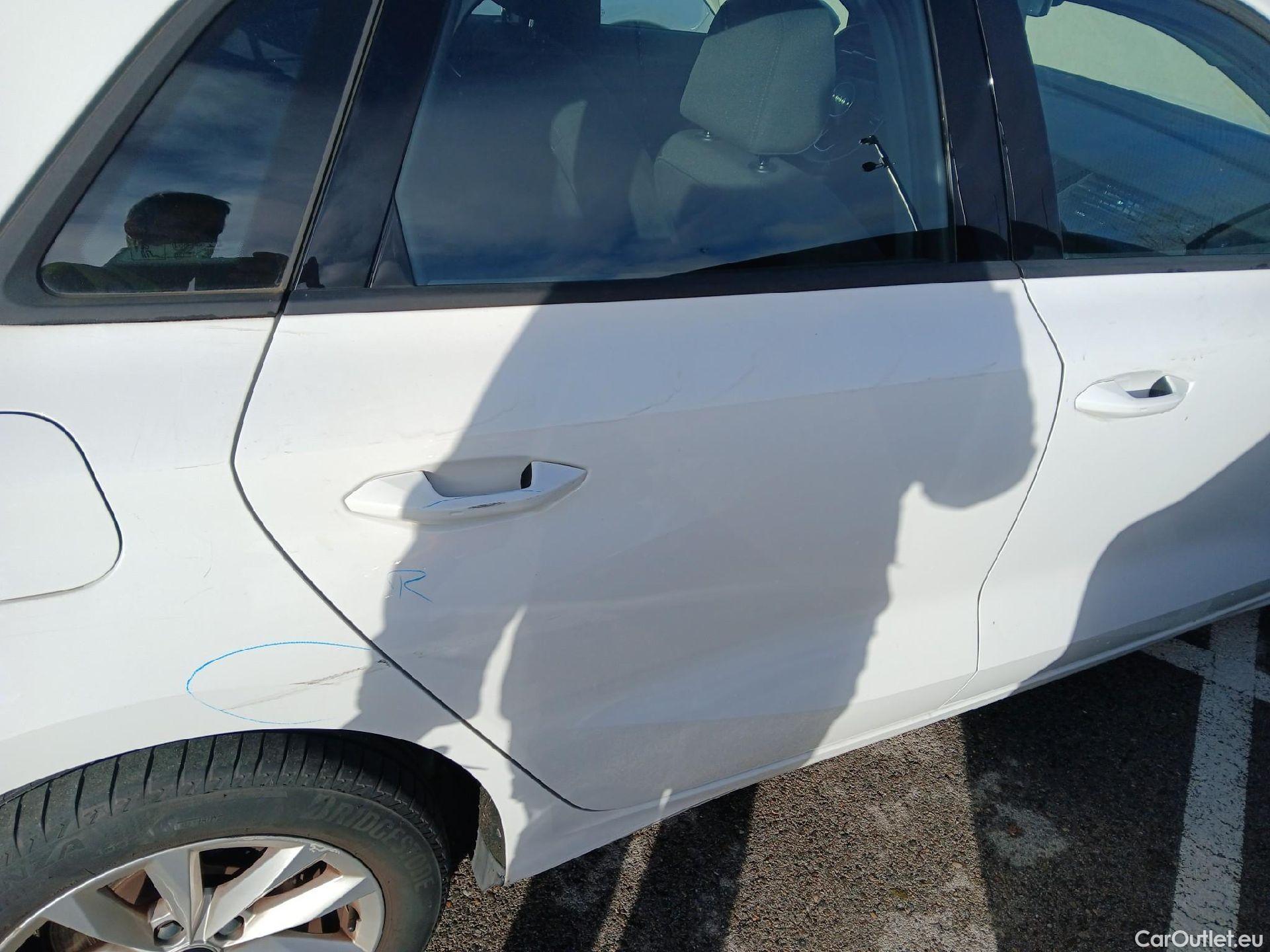  Audi  A3 AUDI  / 2020 / 5P / berlina con portón Sportback 30 TFSI 81kW (110CV) S tronic #25