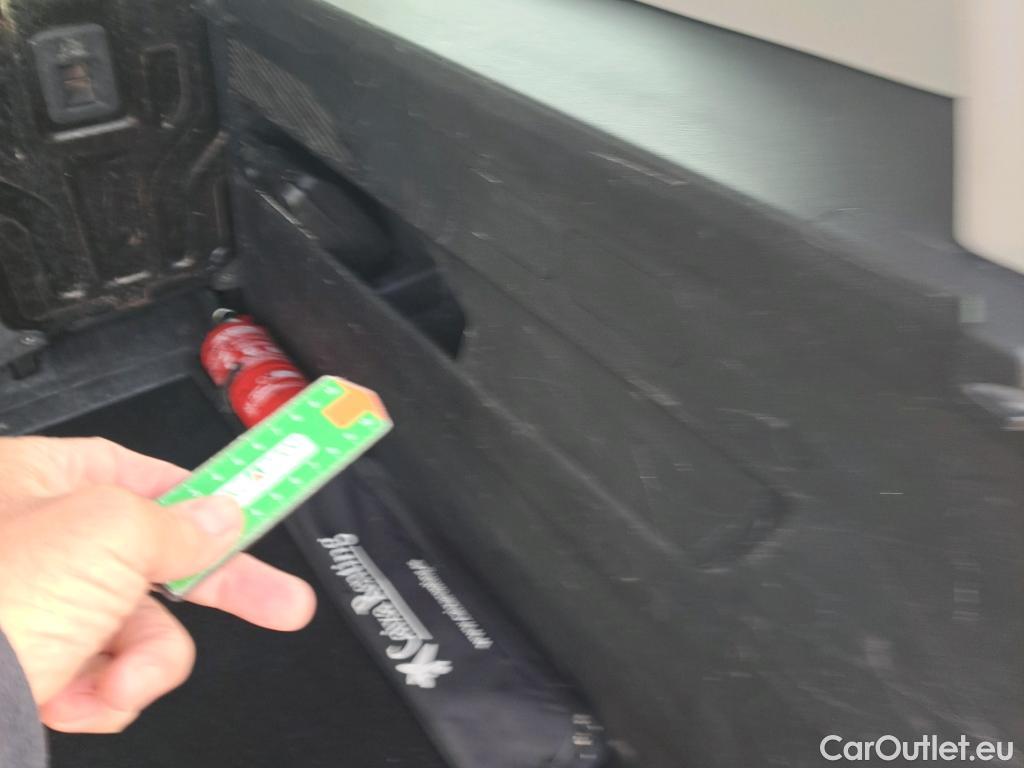  Opel  Combo OPEL  Life / 2018 / 5P / monovolumen 1.5 TD 75kW (100CV) S/S Expression XL #40