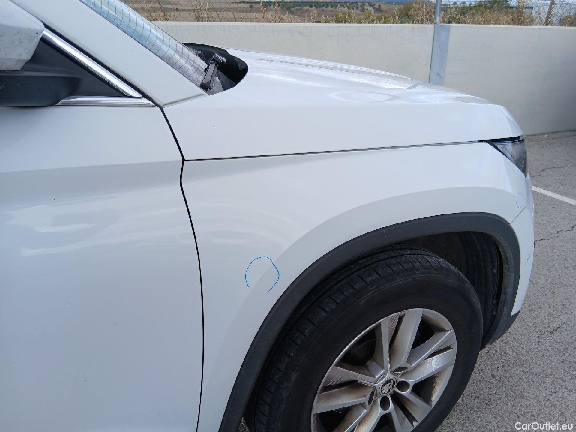  Skoda  Kodiaq SKODA  / 2021 / 5P / todoterreno 1.5 TSI 110KW (150cv) 4x2 Ambition #26