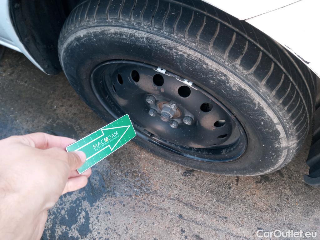  Nissan  NV200 NISSAN e- / 2009 / 4P / furgón Furgón 4p 40 kWh PROFESIONAL #62